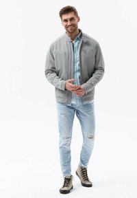 Ombre Kevyt takki - grey