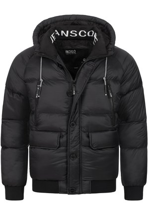 Schwarze Puffjacke mit Reißverschluss, elastischen Bündchen und mehreren Taschen. Mit Kapuze, die über verstellbare Kordeln verfügt, und gestepptem Muster.