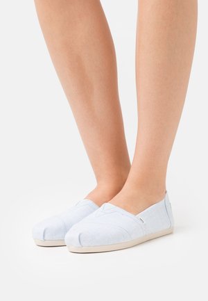 ALPARGATA VEGAN - Slip-ons - light blue