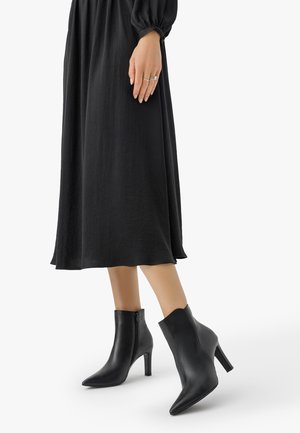 Botines bajos - schwarz