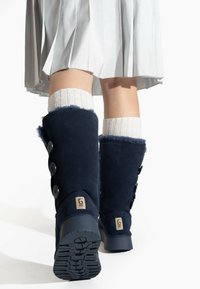 Gooce CORNICE - Talvisaappaat - blue