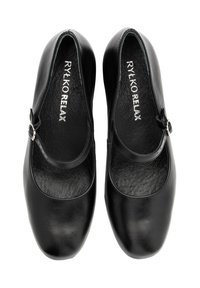 Chaussures noires en cuir avec un bout arrondi, design Mary Jane, dotées d'une sangle à boucle sur le côté et d'une semelle intérieure texturée. Le dessous de la chaussure est globalement lisse.