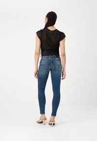 LTB JULITA  - Uske traperice - talie wash