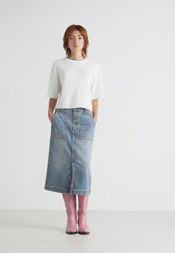 PATCH POCKET MIDI SKIRT - Denim skirt - denim3