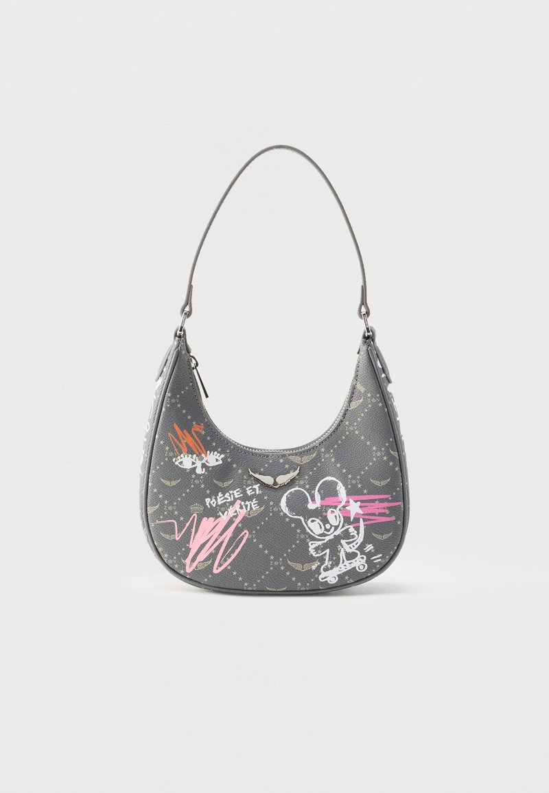 Γκρι τσάντα χειρός με κοντό λουράκ ι, διακοσμημένη με καρτούν ποντίκι σε σκέιτμπορντ, ροζ και πορτοκαλί γκράφιτι, και γαλλικό κείμενο "Poésie et Vérité."