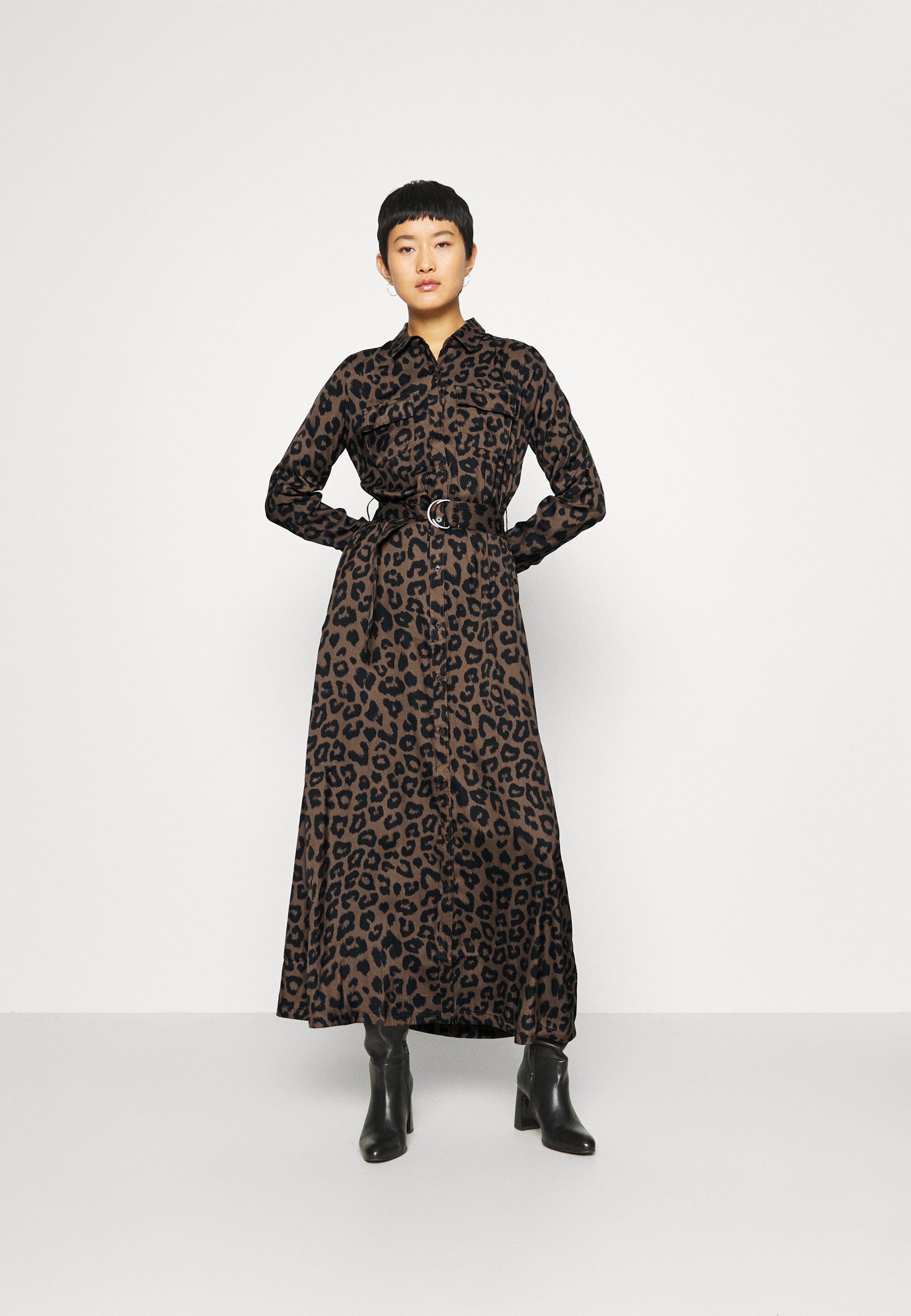 banana republic leopard dress