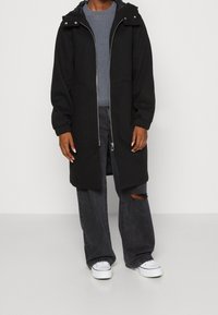 JDY Vinterfrakke - black