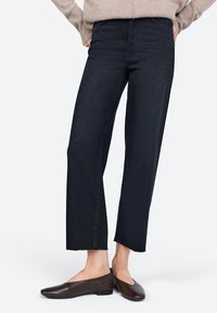 - Jeansy Straight Leg