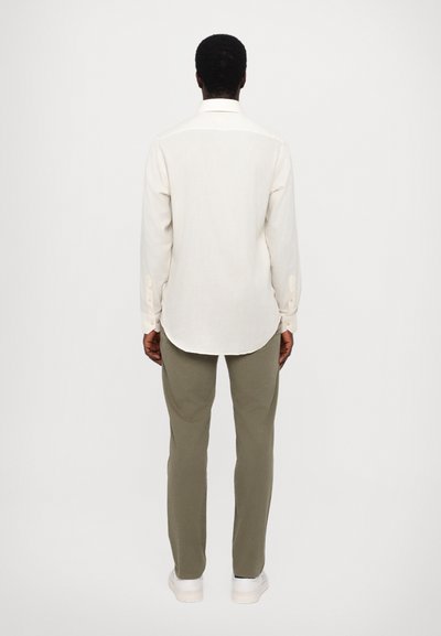 Pal Zileri CAMICIA - Svečana košulja - white