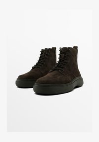 Vald, dark brown