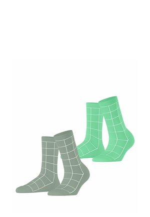 Zwei Paar Socken mit Gittermustern. Ein Paar ist hellgrün mit weißen Linien, das andere ist grau mit weißen Linien.