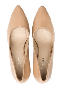 Beżowe szpilki z wąskim noskiem i gładką skórzaną cholewką. Wewnątrz znajduje się wyściółka z poduszką oraz szczegóły z logo.