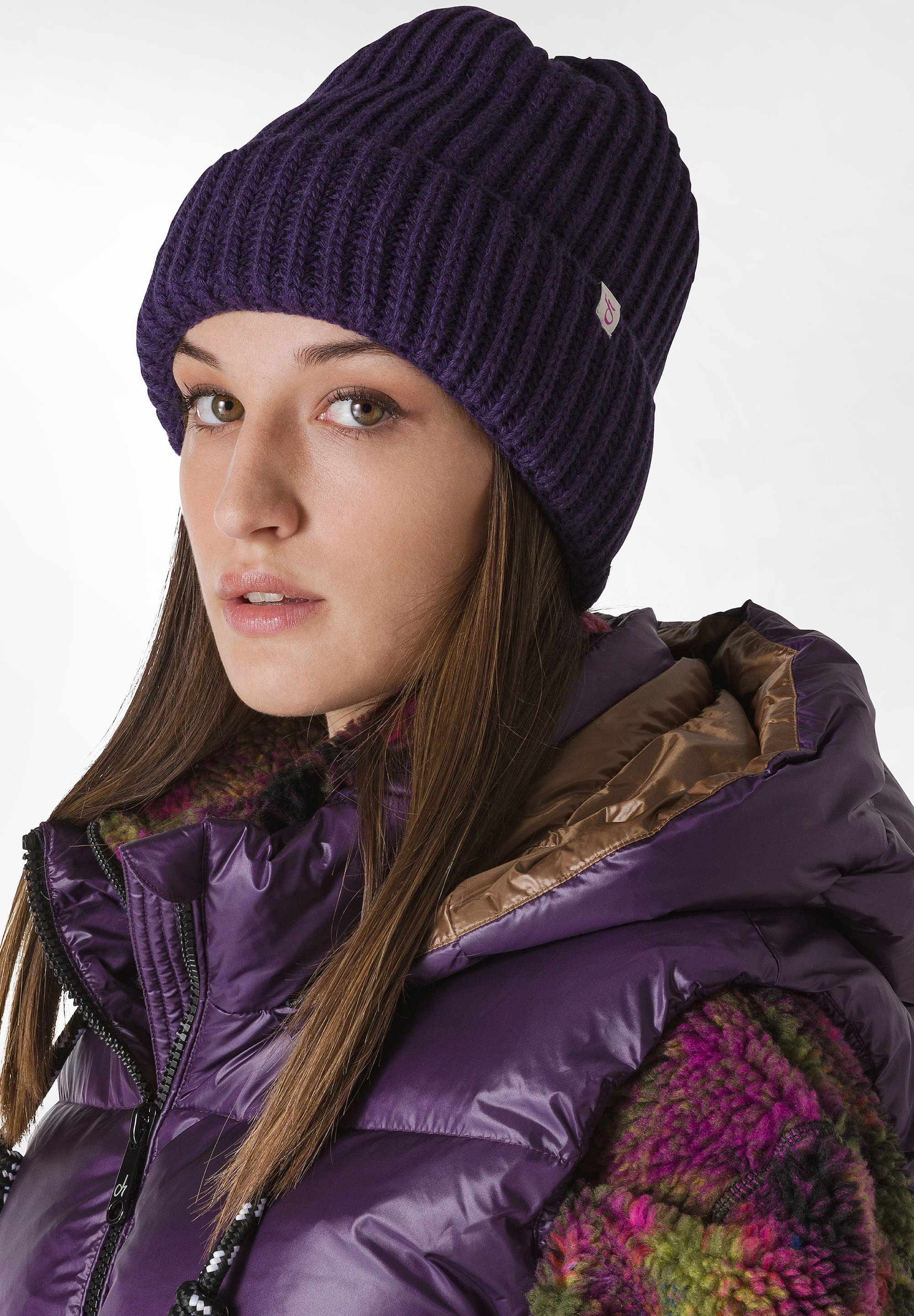 Deha Beanie purple