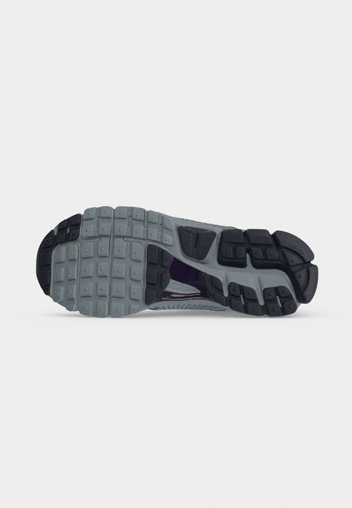 Nike ZOOM VOMERO 5 - Trainers - stealth/metallic silver-coloured/gridiron — photo 6