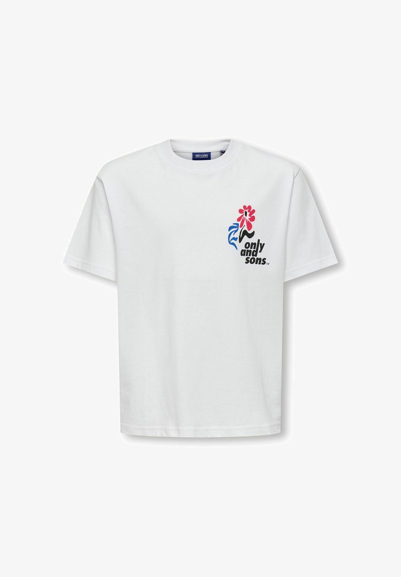Biała koszulka z krótkim rękawem z kolorowym abstrakcyjnym kwiatem i czarnym napisem "only and sons" na lewej piersi.