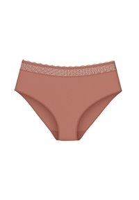 Damskie figi hipster w miękkim odcieniu różu, wykonane z gładkiego materiału z koronkowym wykończeniem w talii. Prosty design bez dodatkowych wzorów.