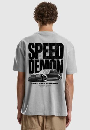 SPEED DEMON TEE - T-shirt imprimé - lightasphalt