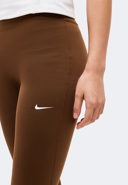 Nike One — foto 6