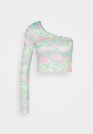 Monki, Top - gasoline