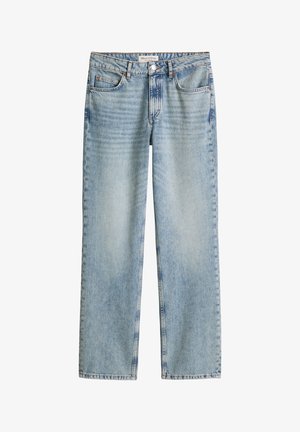 Lichtblauwe denim jeans met rechte pijpen, voor- en achterzakken, knoop- en ritssluiting, en een Marc O'Polo-label op de tailleband.