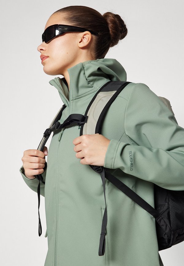 BORNBERG HOODY - Soft shell jacket - eucalyptus2