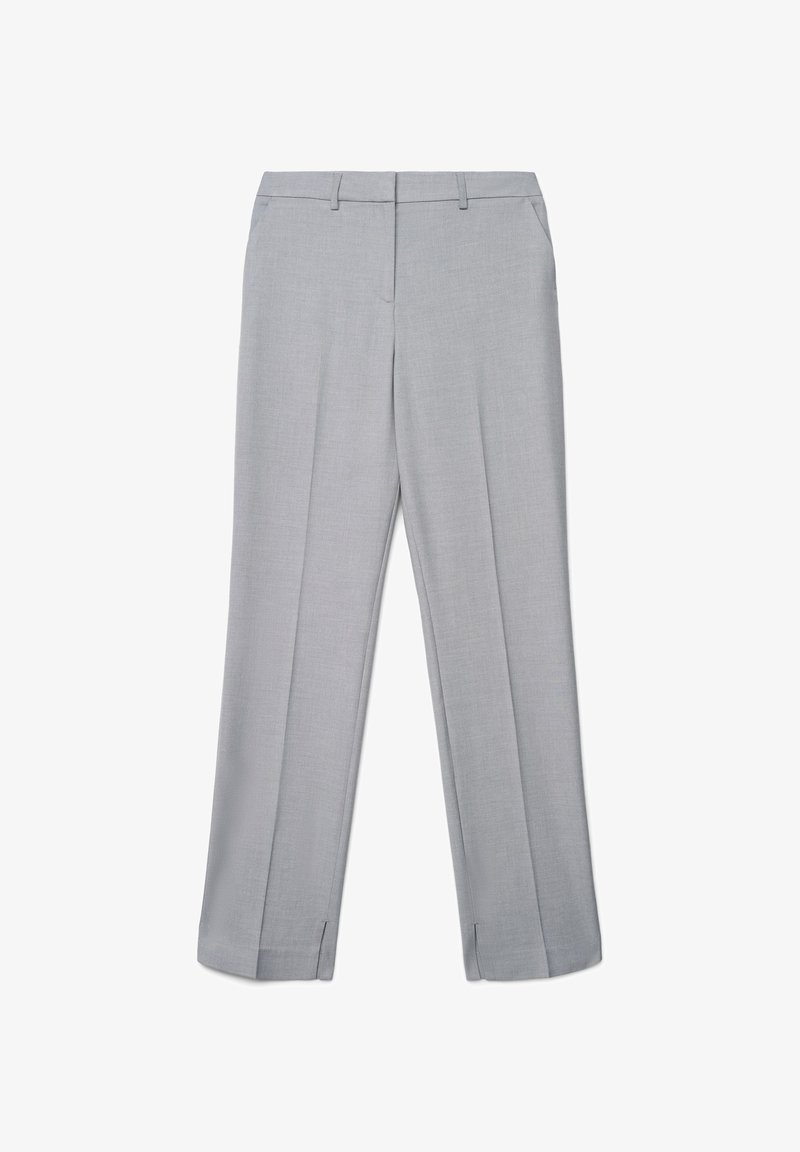 Pantaloni grigi sartoriali in tessuto liscio, con design a gamba dritta, tasche frontali e sottili spacchi laterali agli orli.