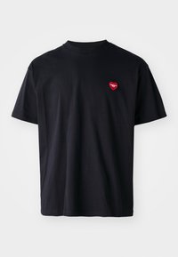 Unselected, black