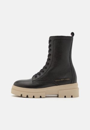 Tommy Hilfiger Bottines à plateau - black