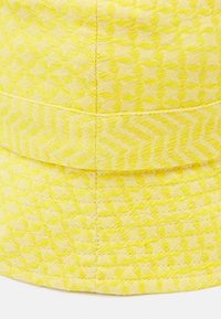 SUMMERY Copenhagen MIO BUCKET HAT - Platmale - vibrant yellow