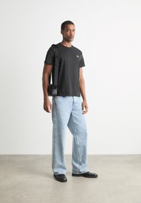 Calvin Klein Jeans - MONOLOGO 3 PACK - T-shirt basic - white/black/grey Immagine in miniatura 1