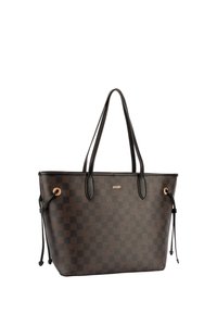 Brun rutmönstrad shoppingväska med svarta läderdetaljer, två långa handtag och guldfärgad metall, med dragsko på sidorna.