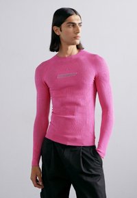 MISBHV FUTURE SPORT - Jumper - pink