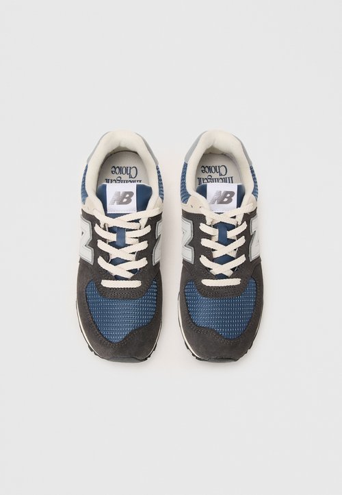 New Balance 574 Lace Black Cement Slate Grey (GS) — foto 4