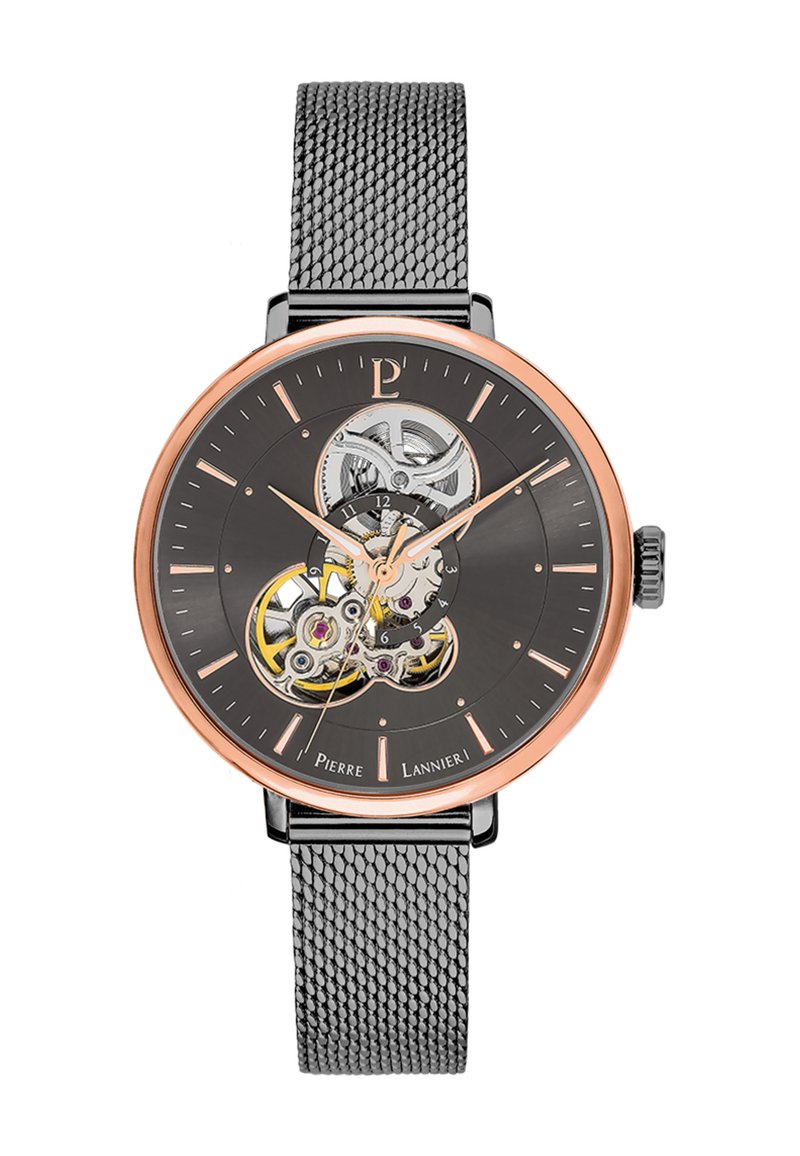 Reloj mecánico de malla negra y rosa dorado con un dial transparente que muestra los engranajes y marcadores de hora detallados. Diseño elegante y minimalista.