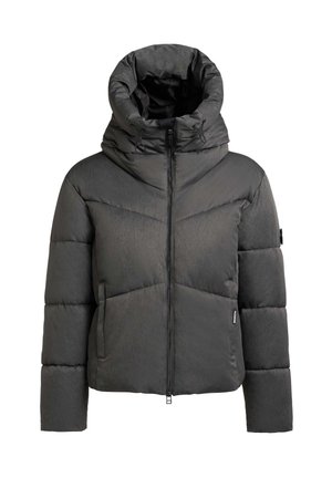 Donkergrijze pufferjack met een hoge kraag, ritssluiting aan de voorkant en een gewatteerde textuur. Beschikt over een ribbelmanchet en subtiele verticale lijnen in de stof.