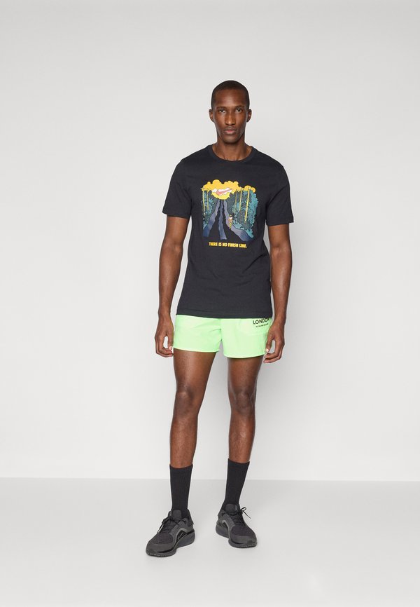 CITY MARATHON STRIDE SHORT - Sports shorts - lime blast2