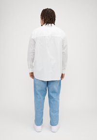 Pier One Camisa - white