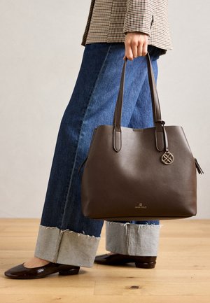 Shopping bag - dark brown