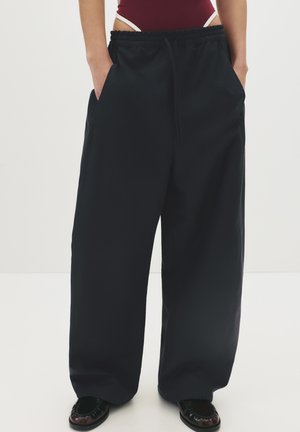 PULL&BEAR BALLOON FIT - JOGGER - Tréningruha alsók - dark blue