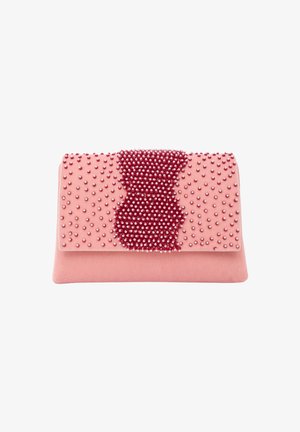 Pochette en velours rose au design plat, ornée d'un groupe de petites perles dans des nuances variées de rose formant un motif décoratif central.