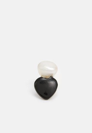 HEART STUD - Ohrringe - gold-coloured
