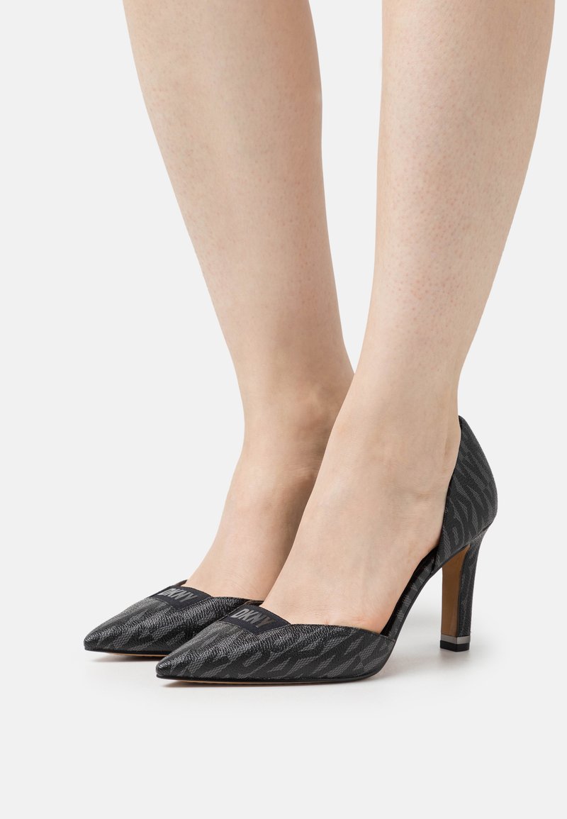 DKNY CARLENE Klassiske pumps black/svart Zalando.no