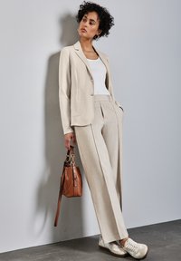 Street One Bleiseri - beige