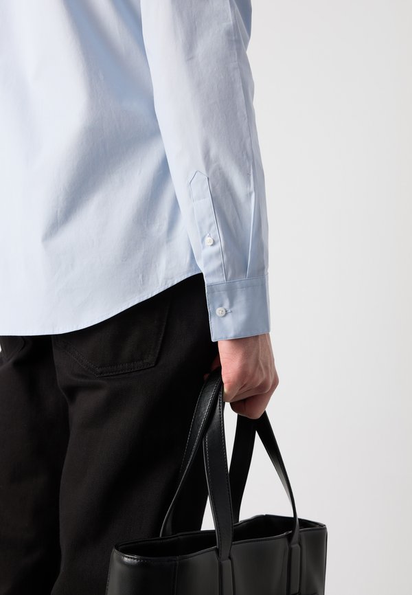 SOLID STRETCH SLIM SHIRT - Formal shirt - niagara mist3