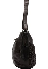 Mørkebrun læder skuldertaske med vævet sidepanel, lang rem og lynlåslukning i toppen, vist fra siden.