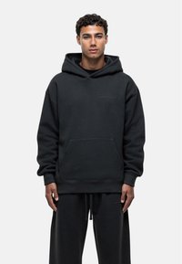 ESSENTIAL HOODIE - Felpa con cappuccio - black
