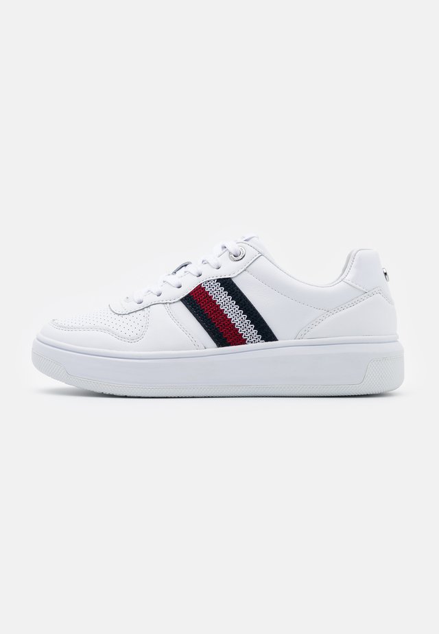 Baskets basses - white