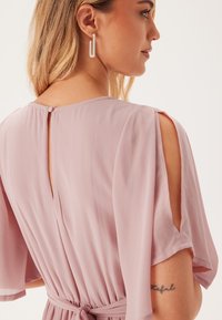 Bubbleroom ISOBEL - Cocktailkleid/festliches Kleid - nude