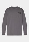 DEVIN BOOKER OVERSIZED LONG SLEEVE TEE - Long sleeved top - anthracite