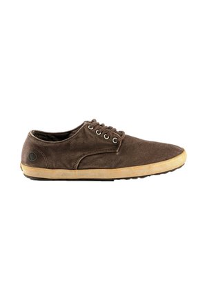El Ganso, ZAPATILLA DERBY GARMENT DYED CANVAS - Zapatillas - marron